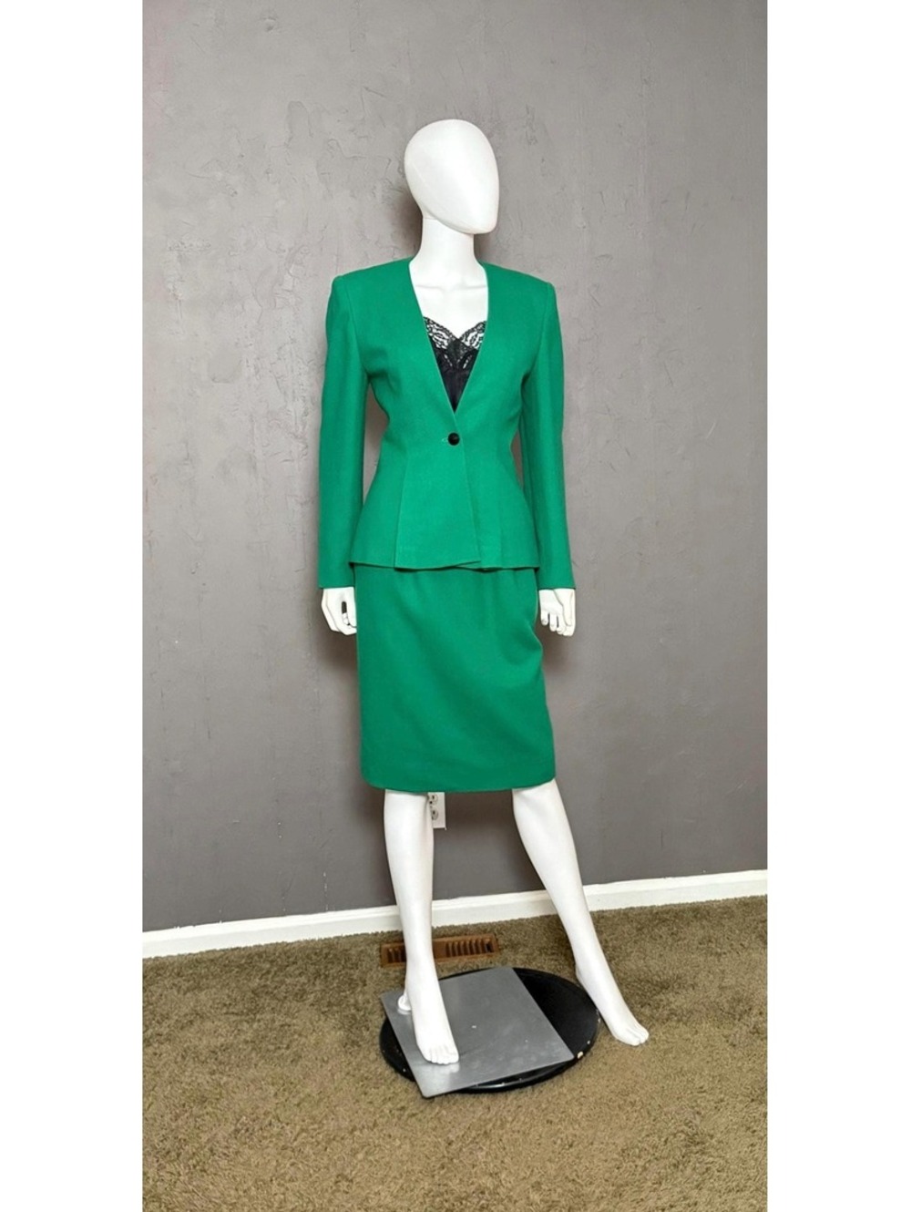 1980's does 1940's Skirt Suit Emerald Green Wool from Lloyd Williams